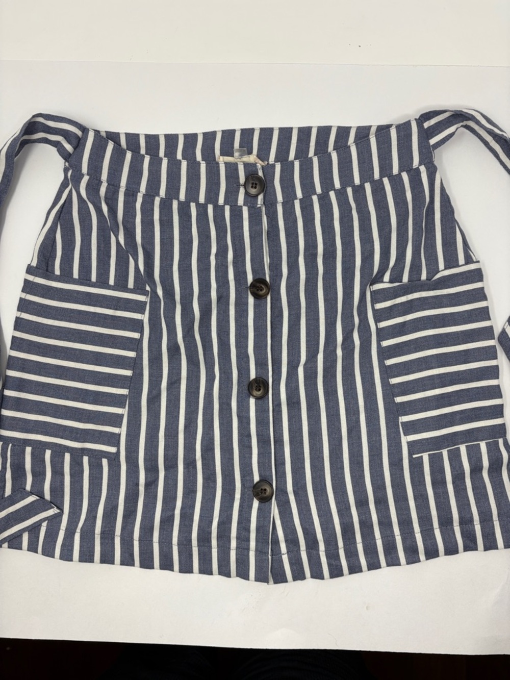 Altar'd State: Striped Skirt, Size Small. Pockets. Waist-Tie. Buttons